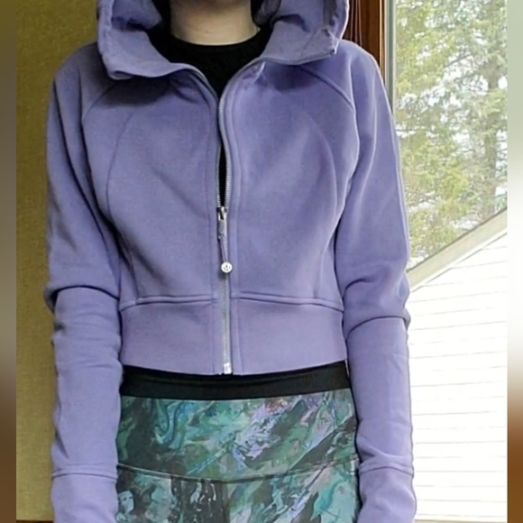Lululemon cropped scuba full zip - Picture 2 of 2